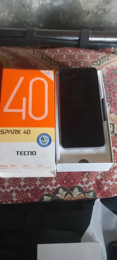 tecno spark 40 12/128 with complete box original