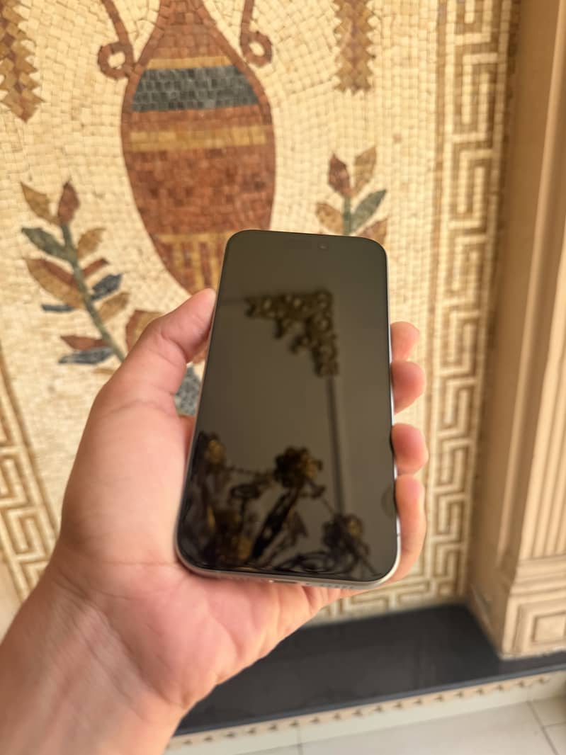 Iphone 15 pro 2