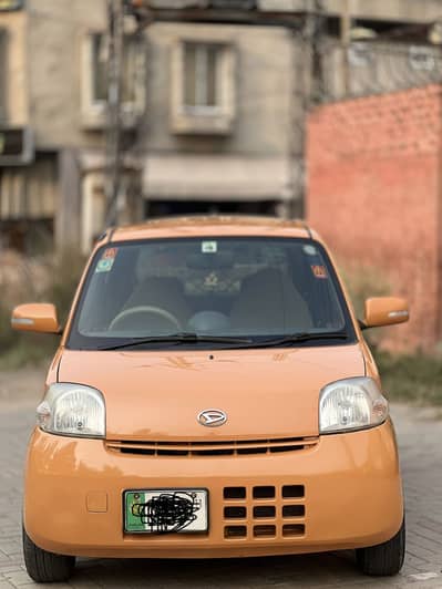 Daihatsu ESSE