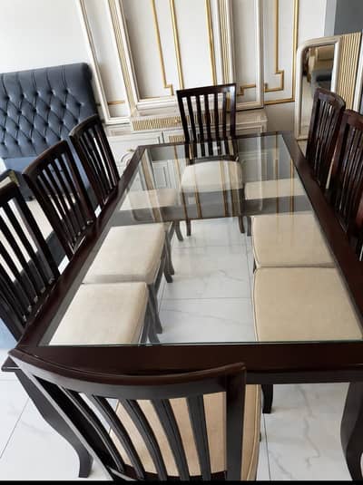 Dining Table Set for sale