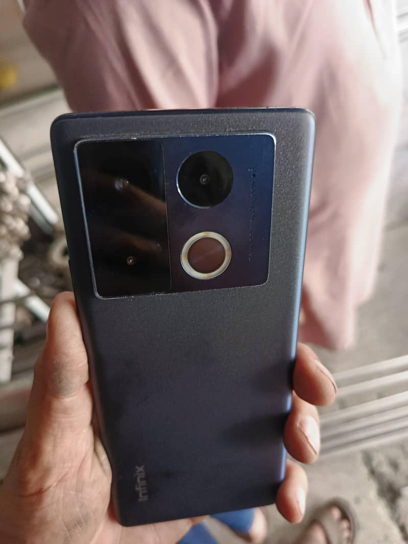 Note 40 pro 0