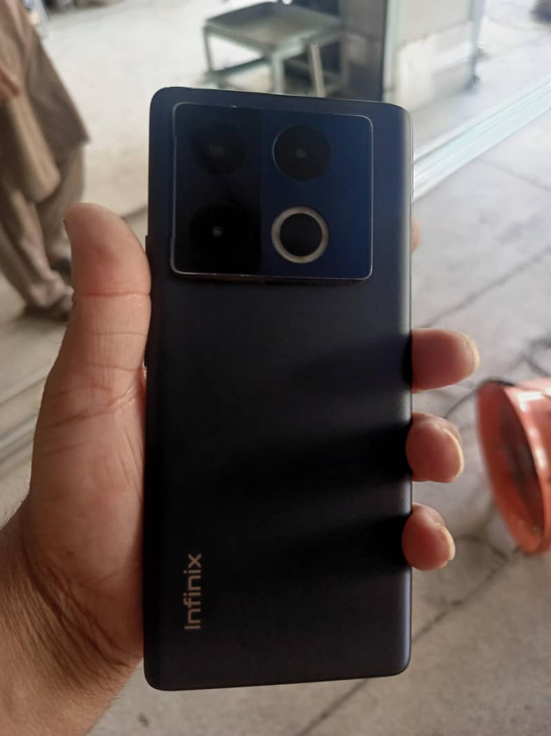 Note 40 pro 2