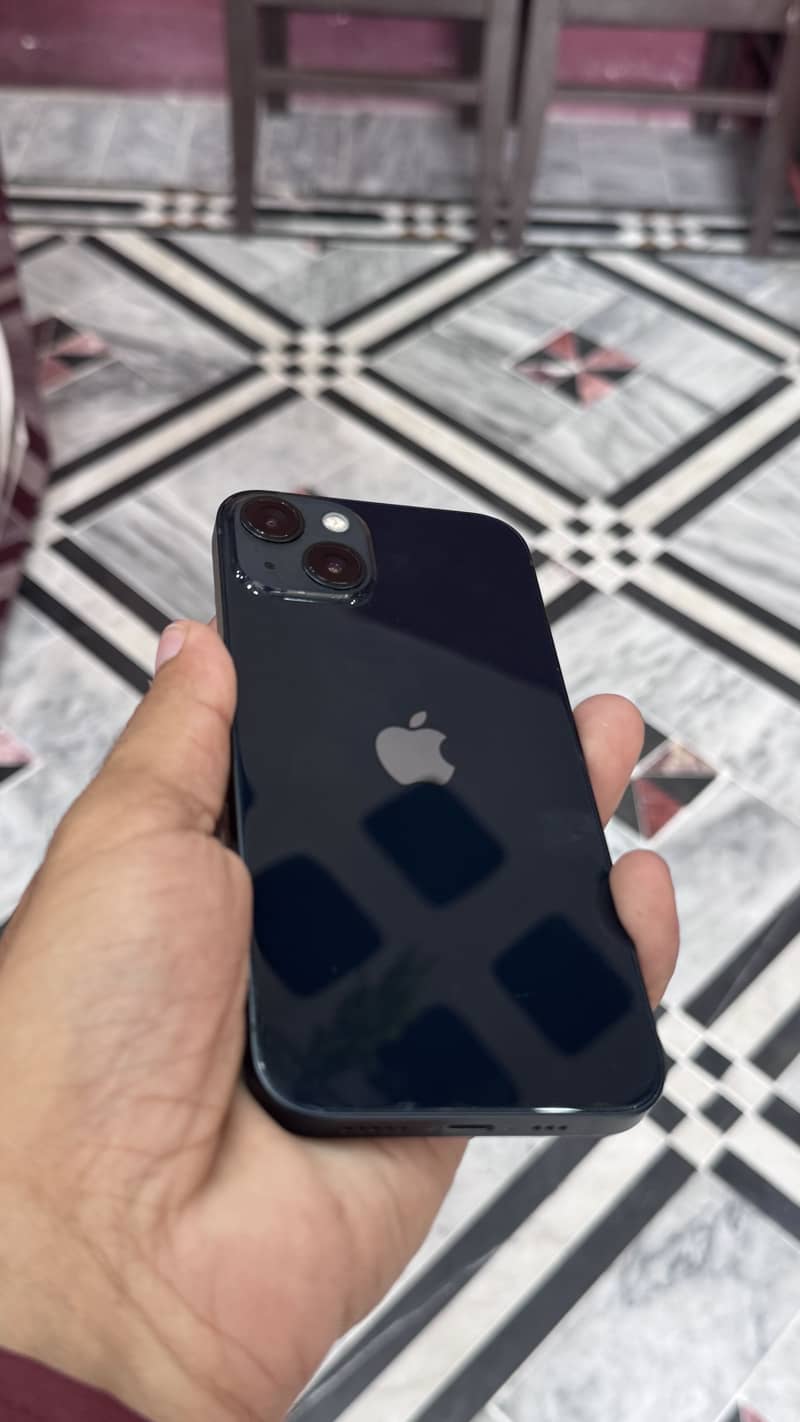 Apple IPhone 13 0