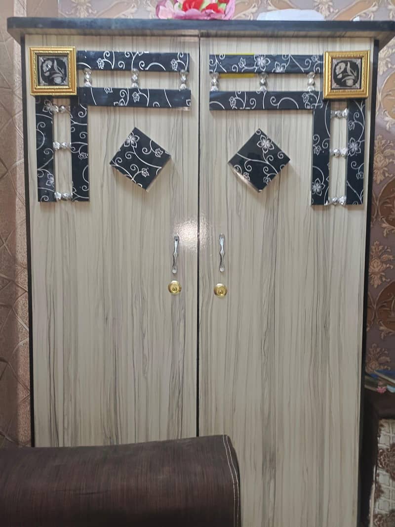 wardrobe 1