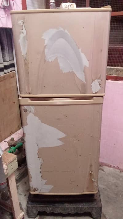 dawlence small size fridge
