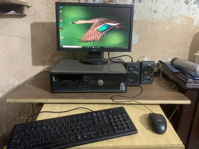 Dell Complete PC Setup - Core 2 Duo (4GB RAM / 230GB)