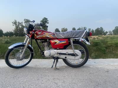 Honda 125 (25 Model Open Chet)