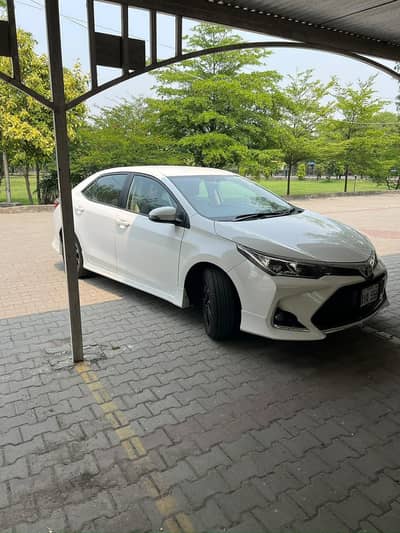 Corolla 2025, Brand new, 9000 driven only, 03000063707