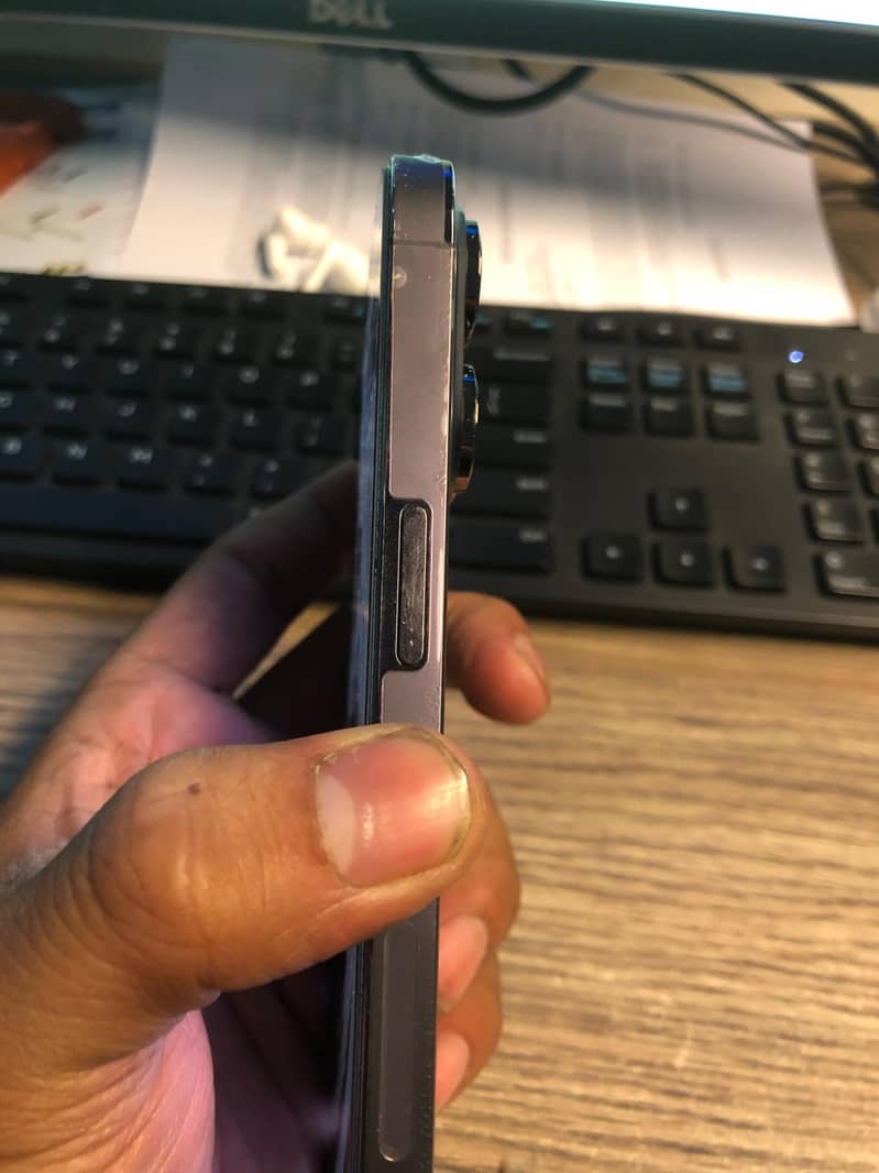 iPhone 14 Pro Max 3