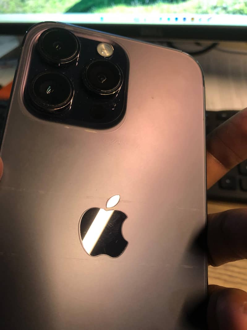 iPhone 14 Pro Max 6