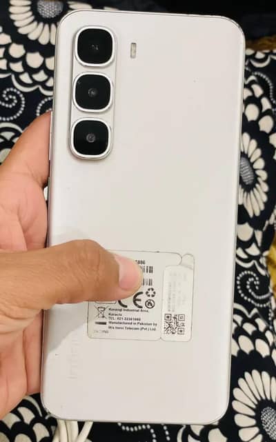 INFINIX HOT 60 PRO PLUS