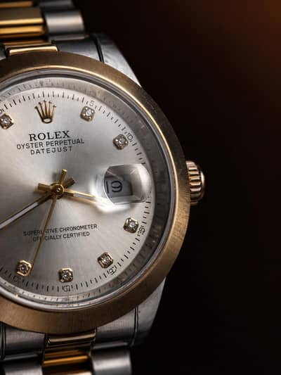 Luxury-Inspired Two-Tone Replica Watch – Premium Silver Dial