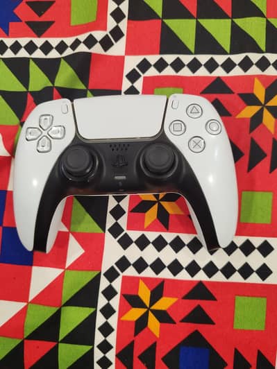 Playstation 5 Original Dual Sense Controller.