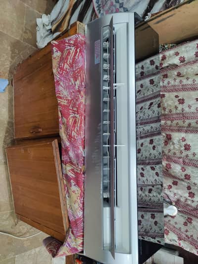 Electrolux DC INVERTER AC 1.5 ton for sale