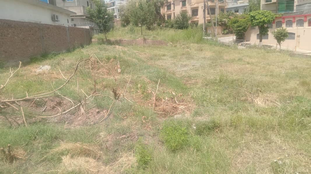 Corner Plot Excellent Location 4