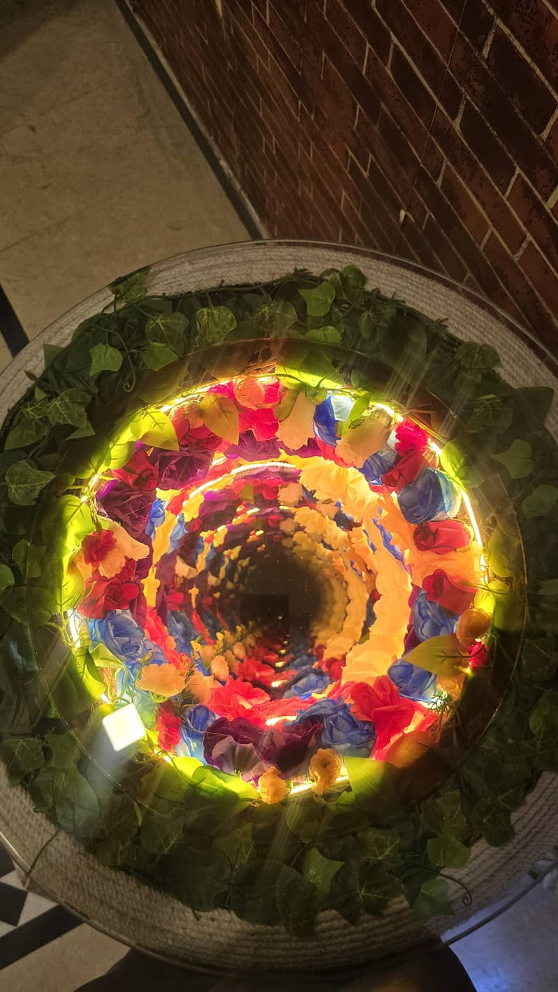 Handmade Luxury Infinity Table 6