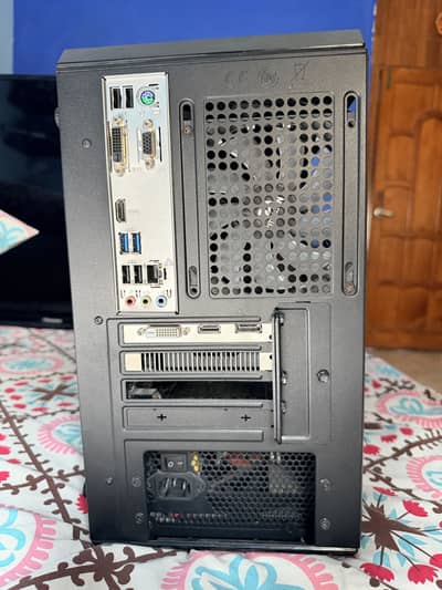 Gaming PC RX 580 Intel i5