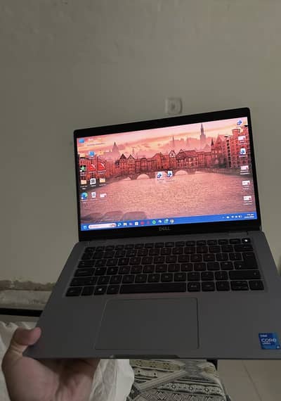 Dell Latitude 5320 | Core i5 11 Generation |Ram 16 GB |250 GB NVME SSD