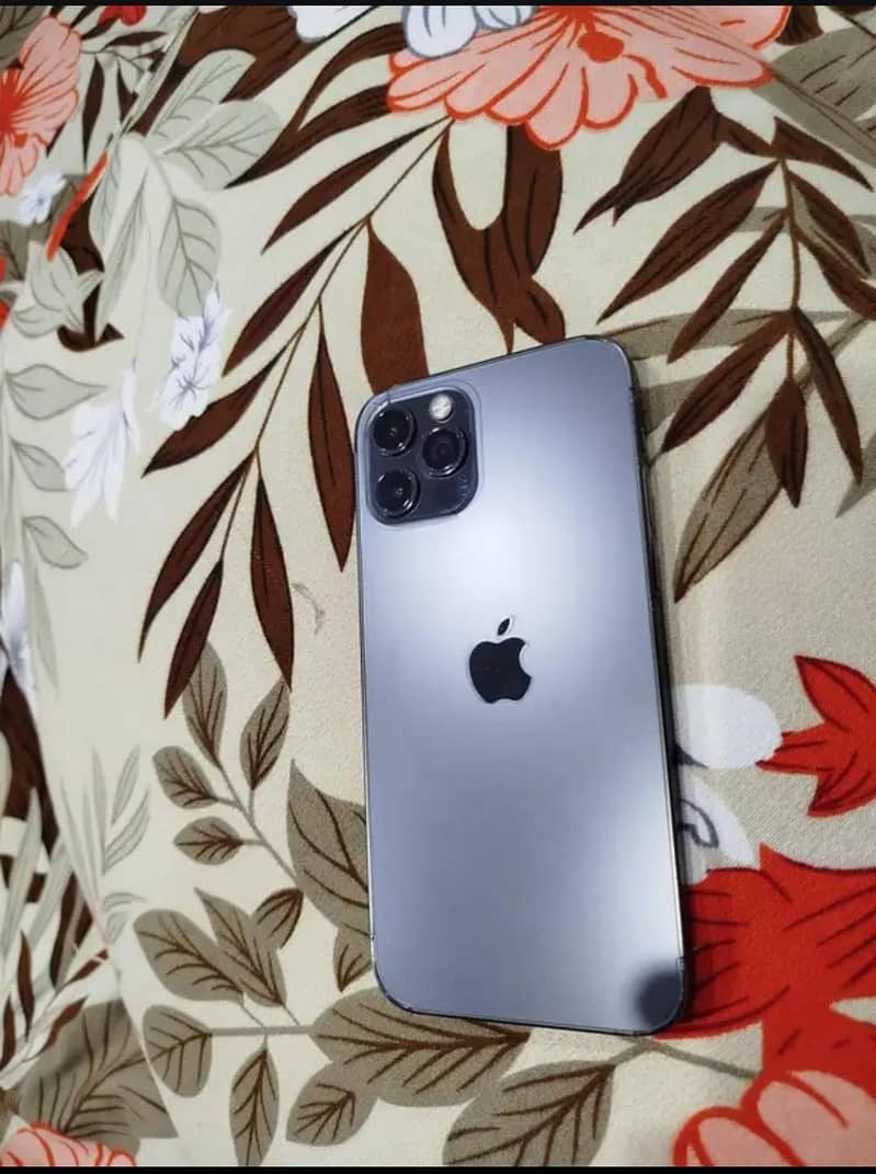 iPhone 12 pro 1