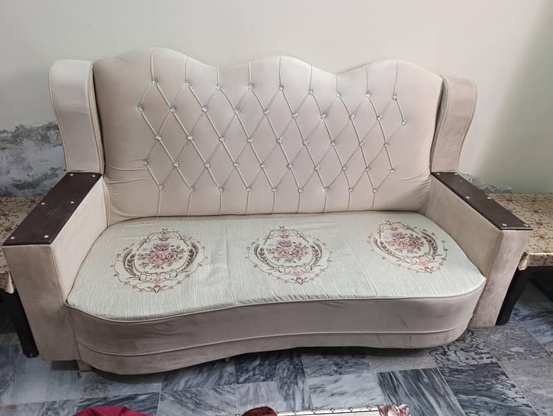 5 seater sofa 7