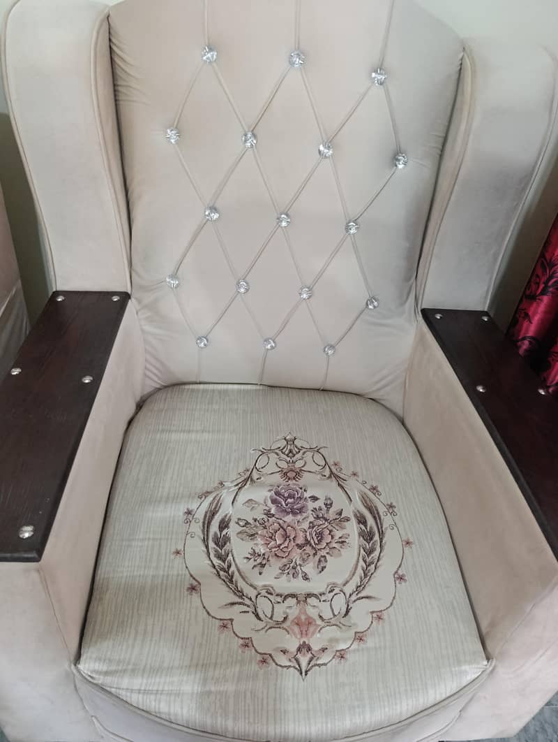 5 seater sofa 13