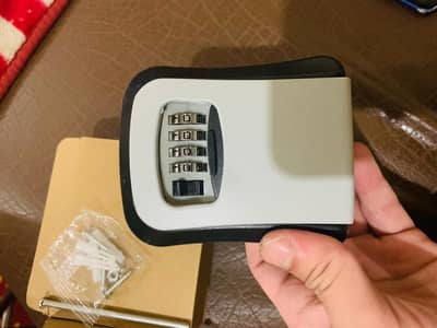 Lock box