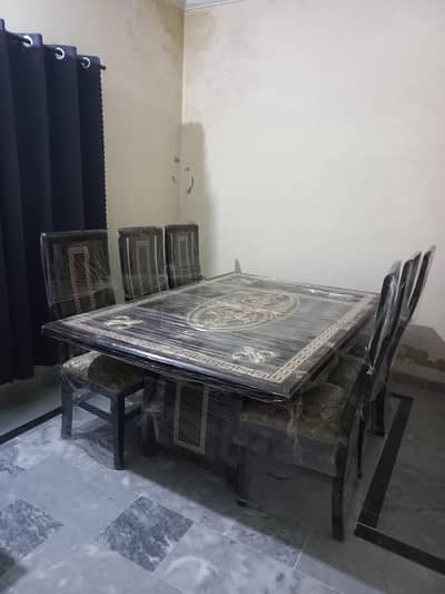 Shisham dining tabel