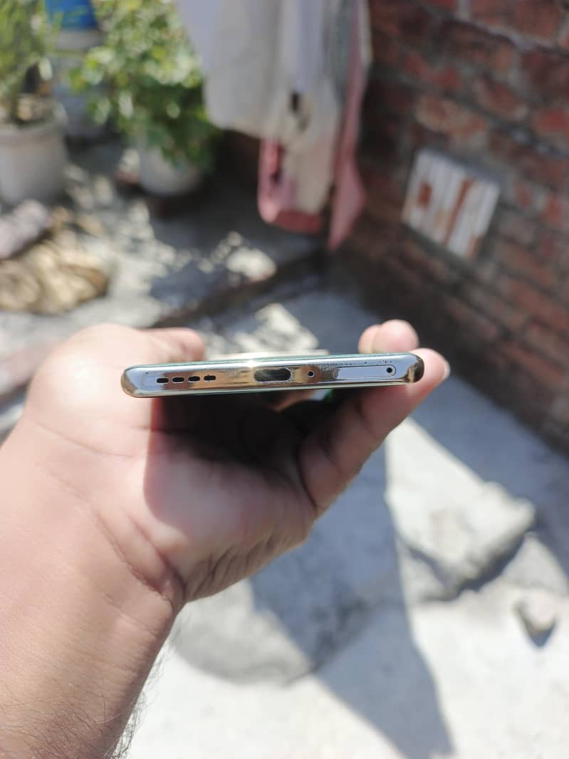 infinix note 40 pro 5