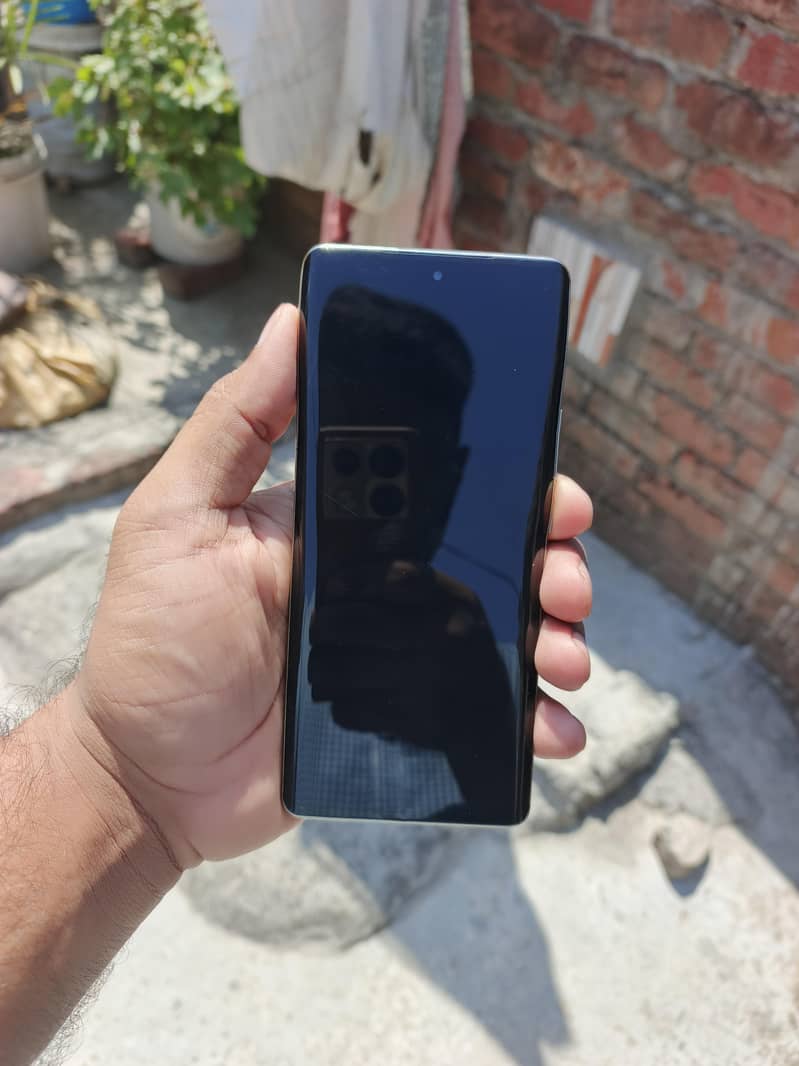 infinix note 40 pro 6