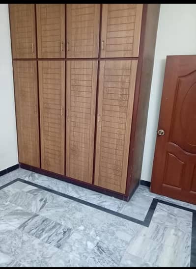 Ground Floor For Rent in G-13 (4 Marla)