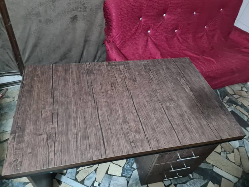 Office Table/CEO Table 0
