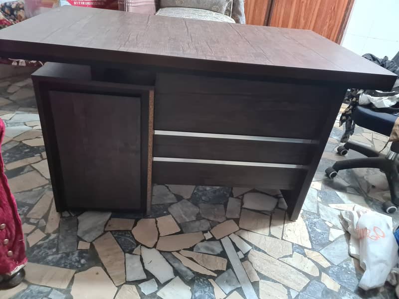 Office Table/CEO Table 3