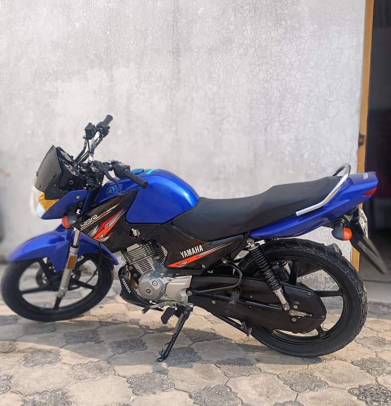 YBR125 0