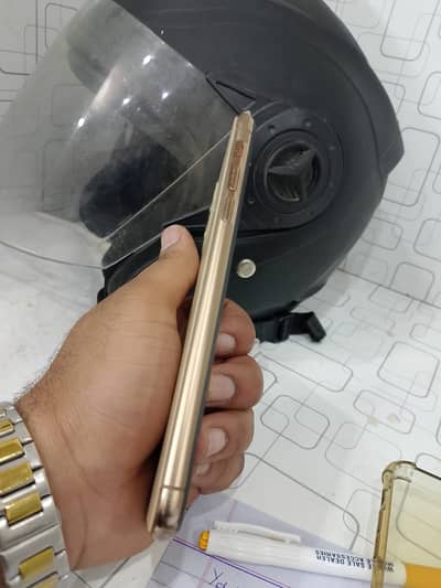 Iphone 11 pro max pta approved golden