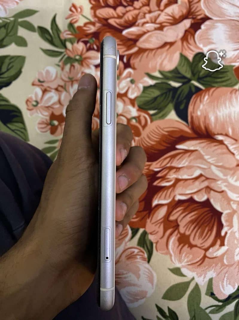 iphone xr 2