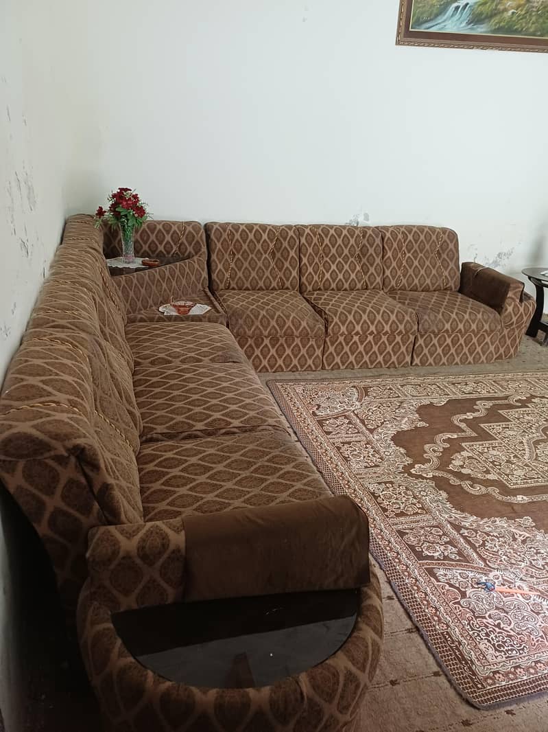 L shape sofa 0