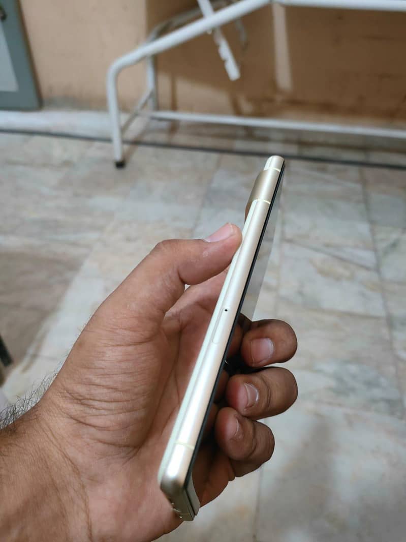 Google Pixel 7 3