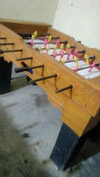 Wooden Foosball Table Excellent Condition