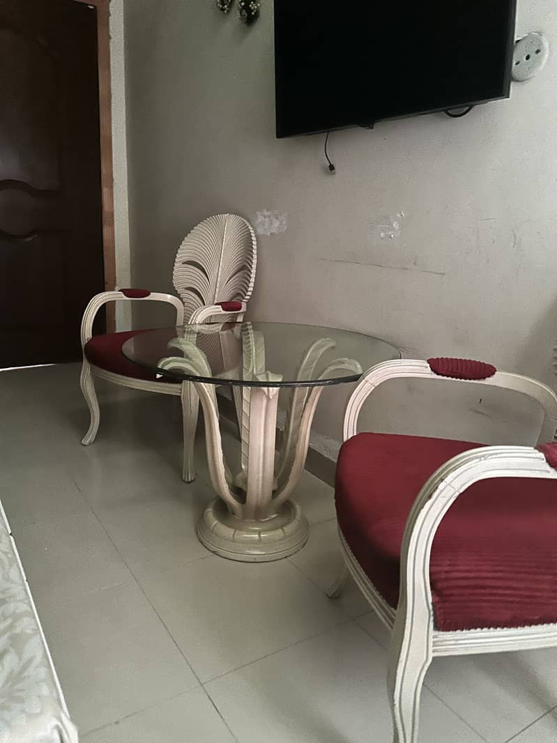 Chairs and table 9