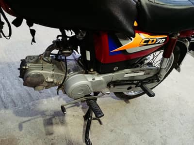 70  bike very lush condition.  (.   2025. ).        (.   03035539005