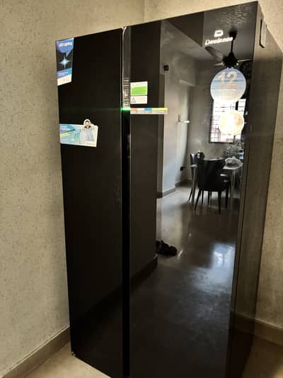 Dawlence Double door fridge and refrigerator new condition