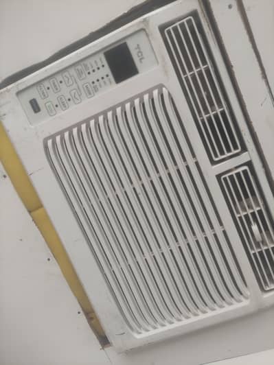 TCL Window Ac 0.5 ton