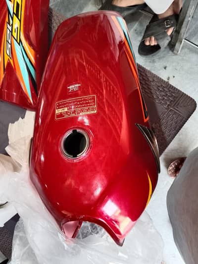 Honda CG125 Genuine Fuel Tank +cover model 2026 for Sale