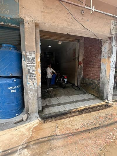 SHOP FOR SALE COMMERCIAL GROUND FLOOR WITH ROOF