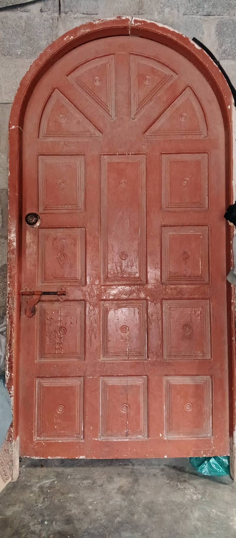 Door d 1