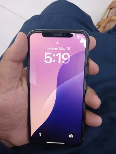 iphone XS sim working