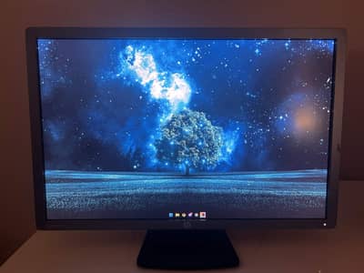 HP Monitor Brand | LCD Screen TV | 24 inch | 10/10 Condition