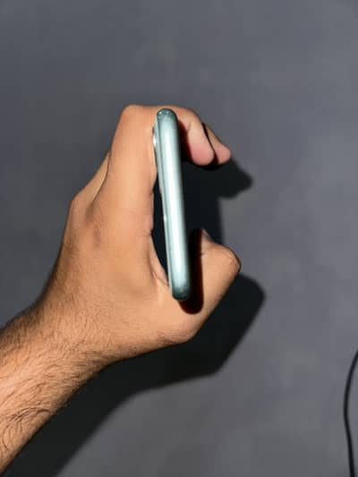 Iphone 11 non pata for sell