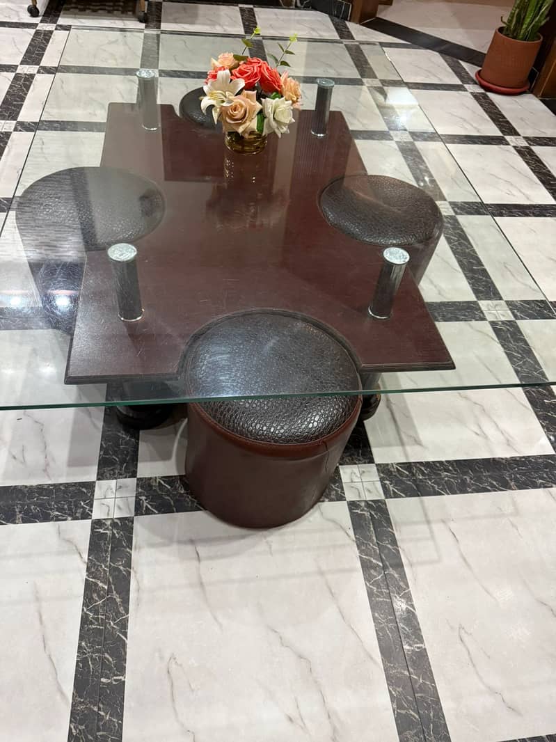Center Table 0