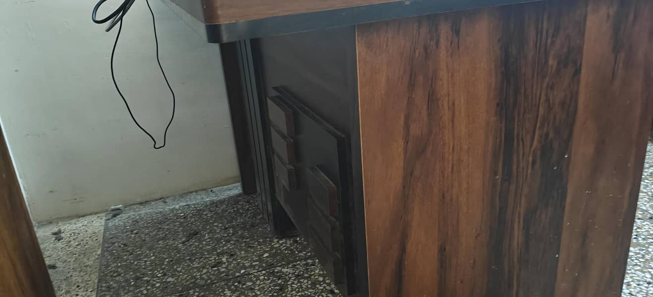Office Table 1